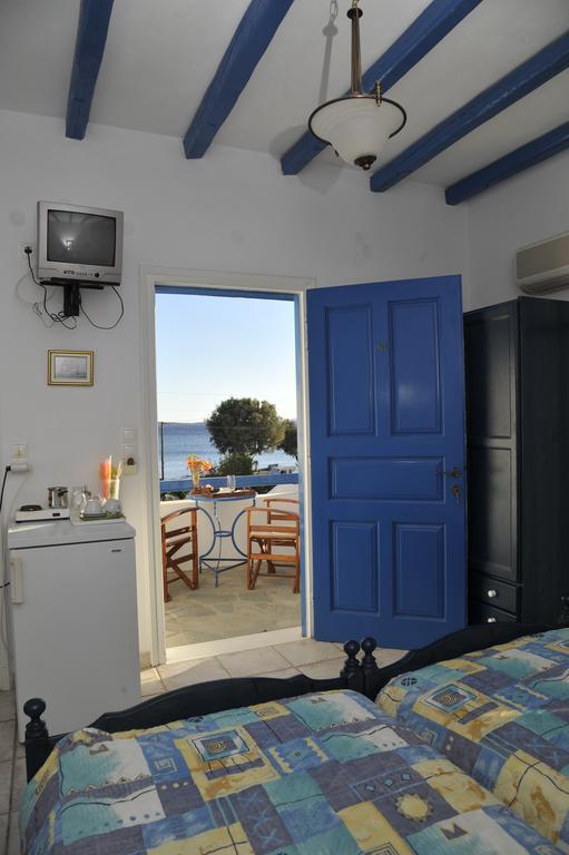 George'S Beach Studios Alikí Exteriör bild